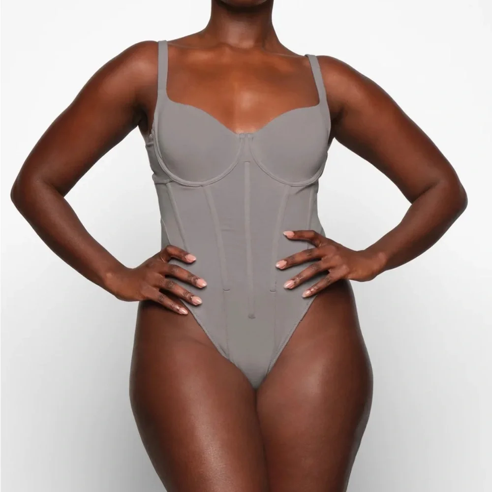 SOLD❗️❗️❗️ - SKIMS: NWT: LARGE COTTON CORSET UNLINED BODYSUIT - Picture 7 of 8
